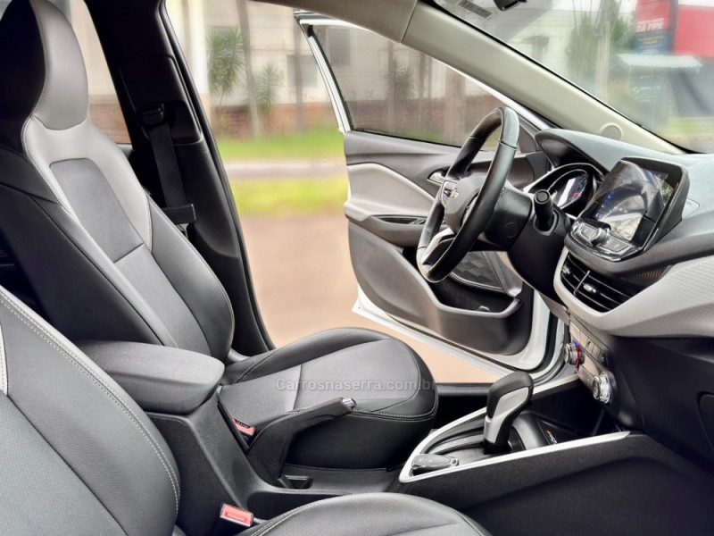 ONIX 1.0 PREMIER II 12V TURBO FLEX 4P AUTOMÁTICO - 2020 - NOVO HAMBURGO