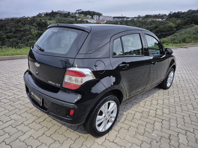 AGILE 1.4 MPFI LTZ 8V FLEX 4P MANUAL - 2014 - BENTO GONçALVES