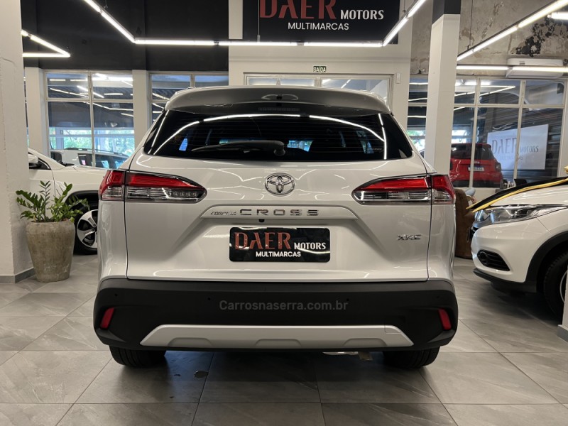COROLLA 2.0 CROSS XRE 16V FLEX 4P AUTOMÁTICO - 2023 - NOVO HAMBURGO