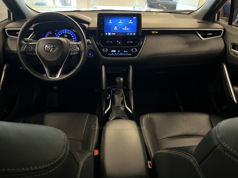COROLLA 2.0 CROSS XRE 16V FLEX 4P AUTOMÁTICO - 2023 - NOVO HAMBURGO