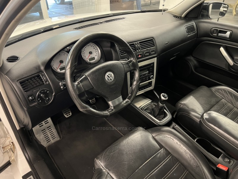 GOLF 1.6 MI SPORTLINE LIMITED EDITION 8V FLEX 4P MANUAL - 2013 - NOVO HAMBURGO