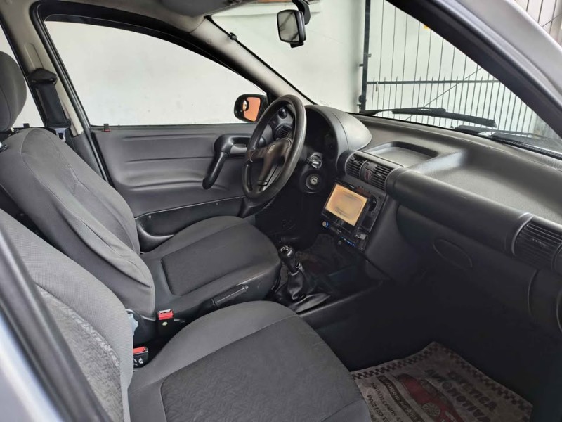 CORSA 1.0 MPFI MILENIUM II SEDAN 8V GASOLINA 4P MANUAL - 2004 - CAXIAS DO SUL