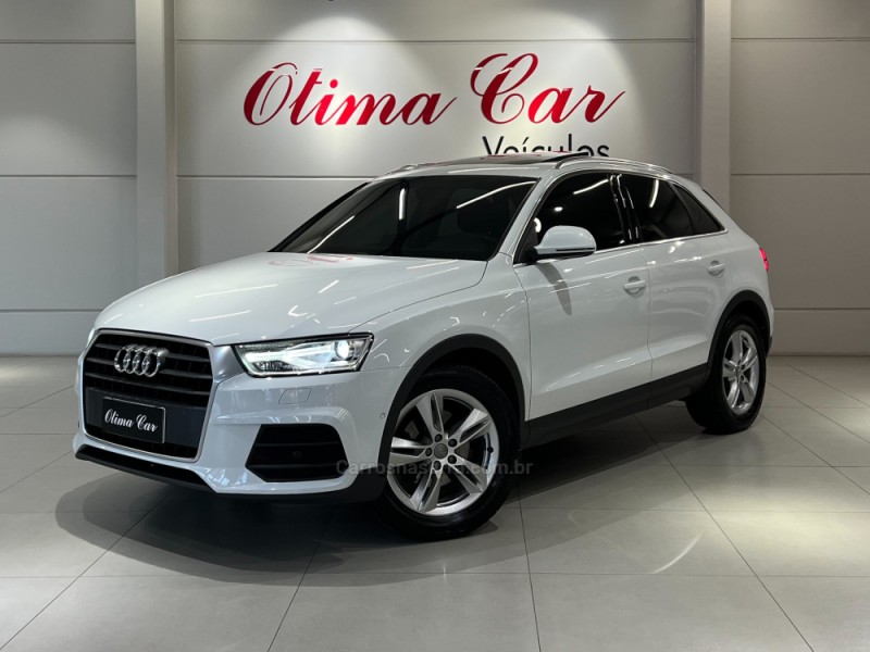 Q3 1.4 TFSI AMBIENTE GASOLINA 4P S TRONIC