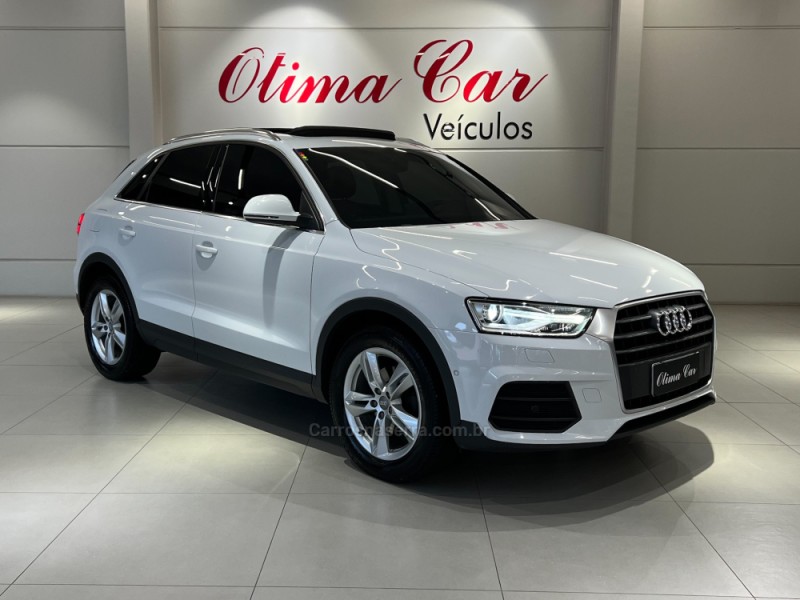 Q3 1.4 TFSI AMBIENTE GASOLINA 4P S TRONIC - 2018 - FLORES DA CUNHA