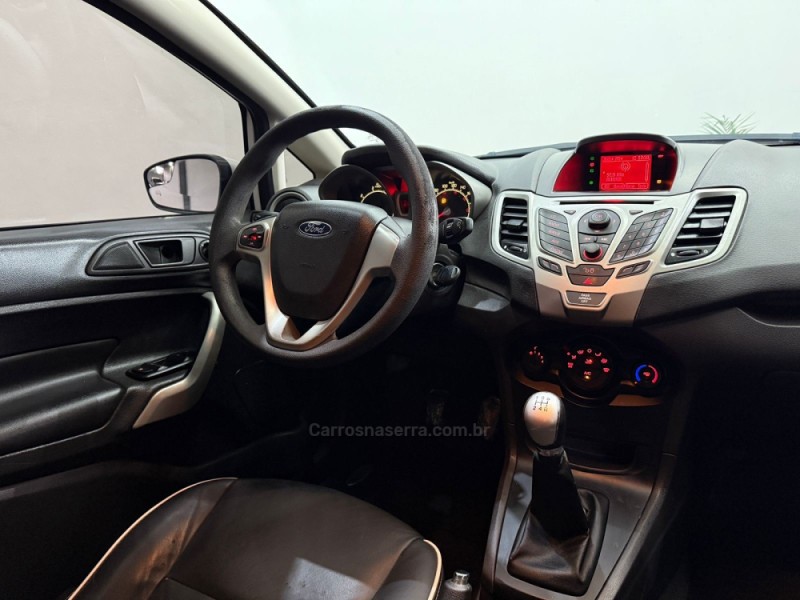 FIESTA 1.6 SIGMA 16V FLEX 4P MANUAL - 2012 - NOVO HAMBURGO