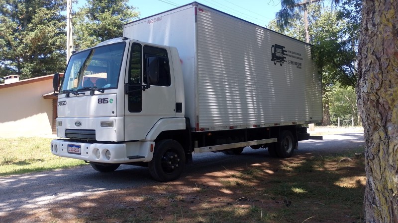 cargo 815 e turbo 2010 caxias do sul