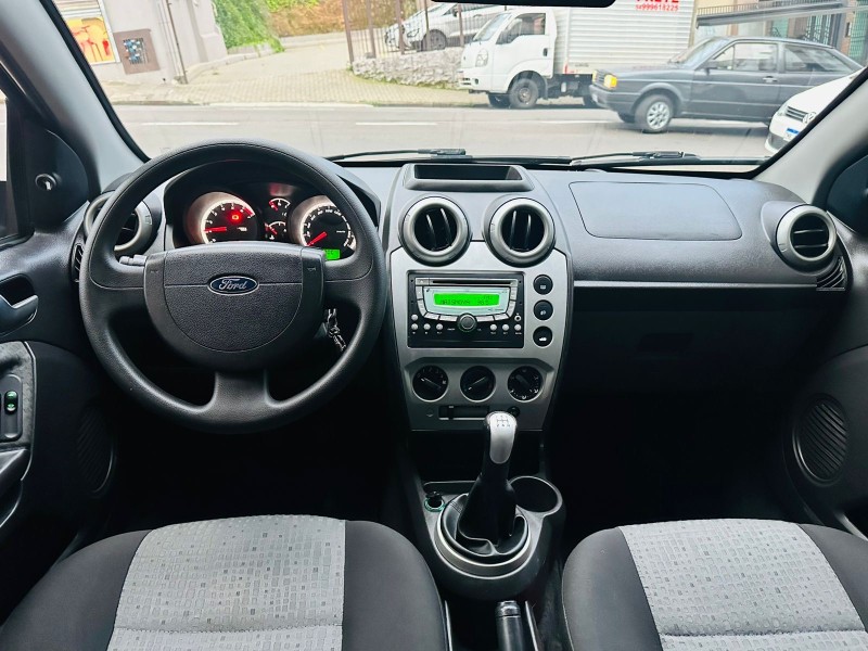 FIESTA 1.6 MPI SEDAN 8V FLEX 4P MANUAL - 2012 - CAXIAS DO SUL