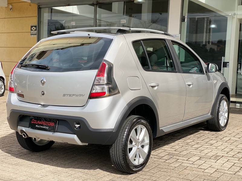 SANDERO 1.6 STEPWAY 16V FLEX 4P MANUAL - 2014 - CAXIAS DO SUL