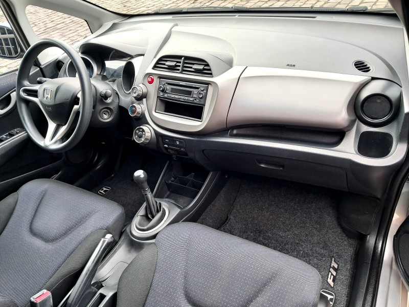FIT 1.4 LX 8V FLEX 4P MANUAL - 2010 - CAXIAS DO SUL