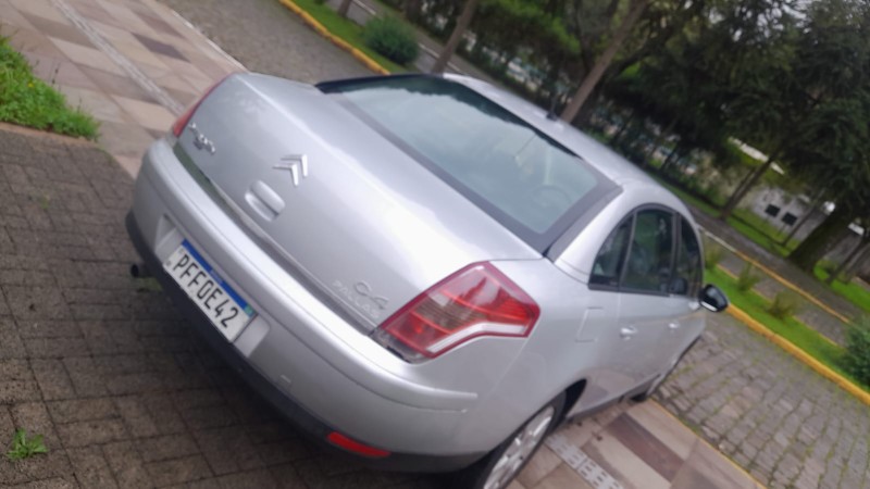 C4 2.0 GLX 16V FLEX 4P MANUAL - 2011 - FARROUPILHA