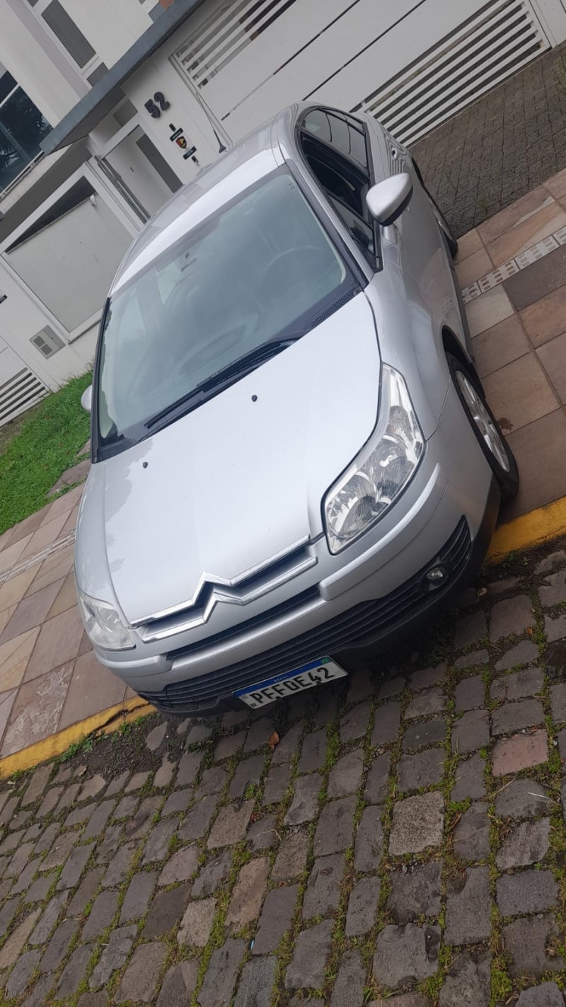 C4 2.0 GLX 16V FLEX 4P MANUAL - 2011 - FARROUPILHA