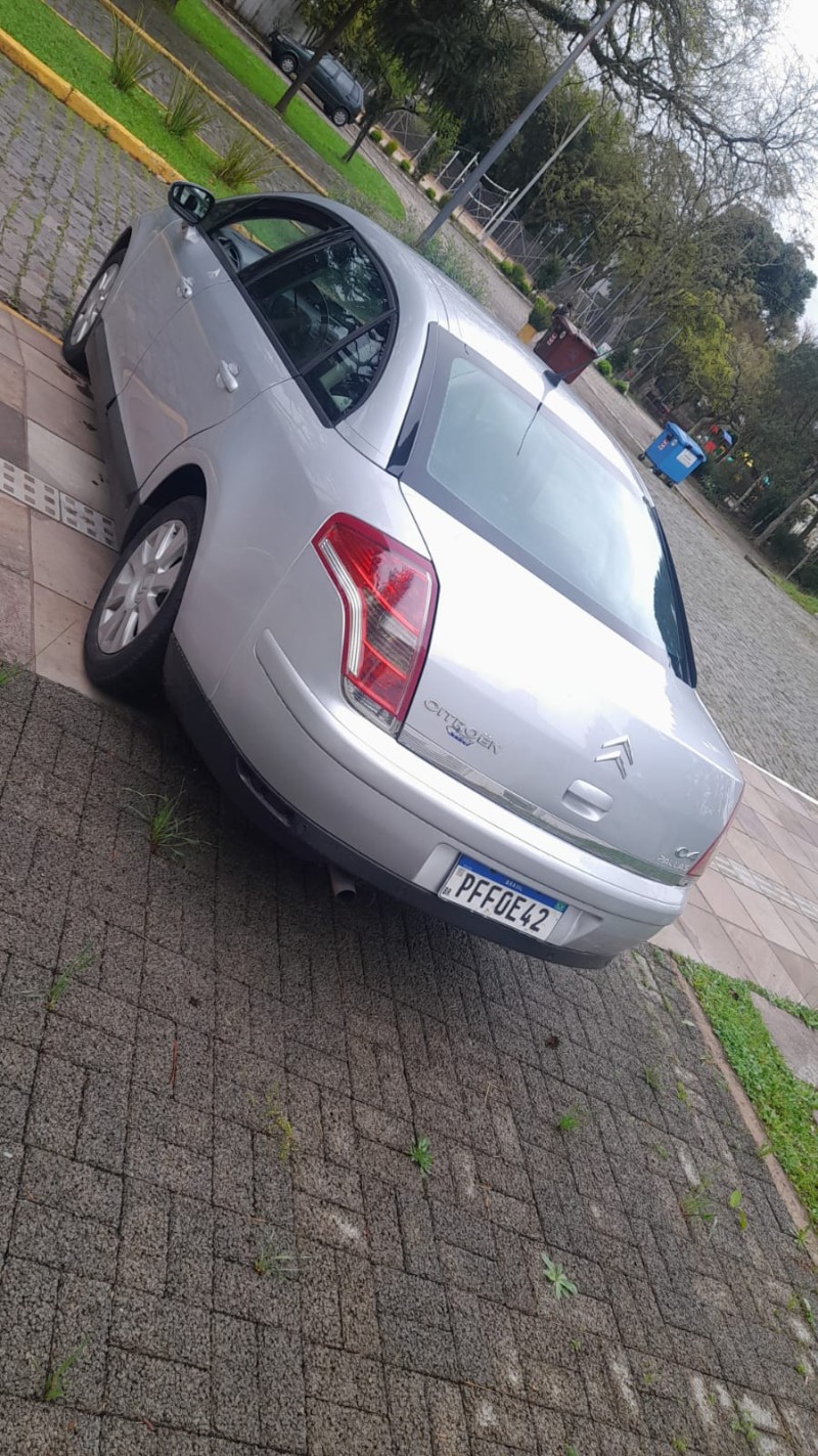 C4 2.0 GLX 16V FLEX 4P MANUAL - 2011 - FARROUPILHA