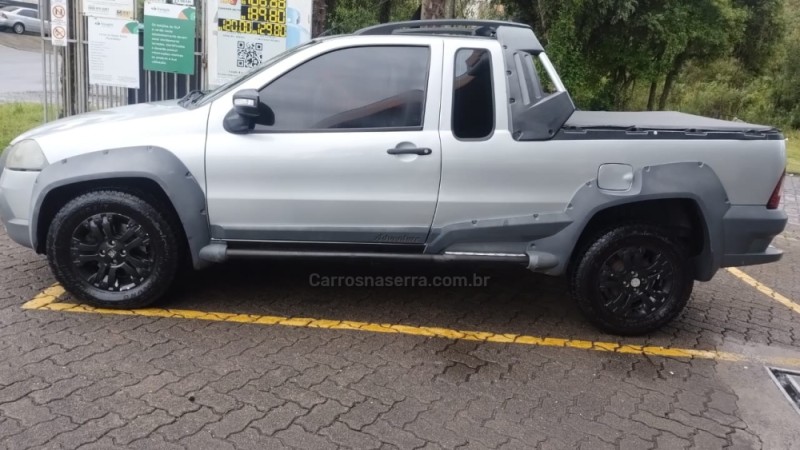 STRADA 1.8 MPI ADVENTURE LOCKER CE 8V FLEX 2P MANUAL - 2009 - CAXIAS DO SUL