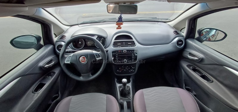 PUNTO 1.6 ESSENCE 16V FLEX 4P MANUAL - 2013 - FARROUPILHA