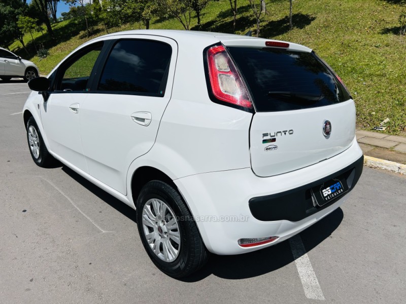 PUNTO 1.4 ATTRACTIVE ITALIA 8V FLEX 4P MANUAL - 2015 - BENTO GONçALVES