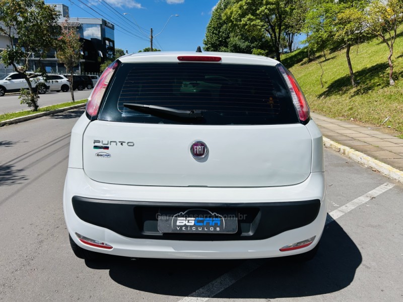 PUNTO 1.4 ATTRACTIVE ITALIA 8V FLEX 4P MANUAL - 2015 - BENTO GONçALVES