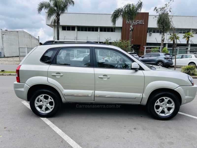 TUCSON 2.0 MPFI GLS 16V 143CV 2WD GASOLINA 4P AUTOMÁTICO - 2012 - BENTO GONçALVES
