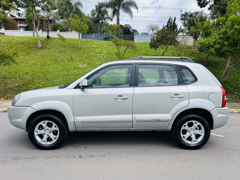 TUCSON 2.0 MPFI GLS 16V 143CV 2WD GASOLINA 4P AUTOMÁTICO - 2012 - BENTO GONçALVES