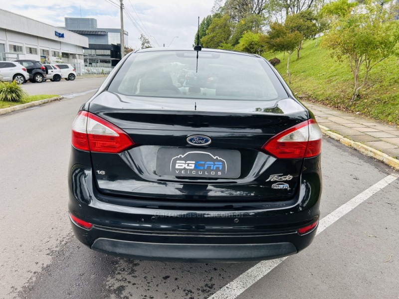 FIESTA 1.6 SE SEDAN 16V FLEX 4P MANUAL - 2014 - BENTO GONçALVES