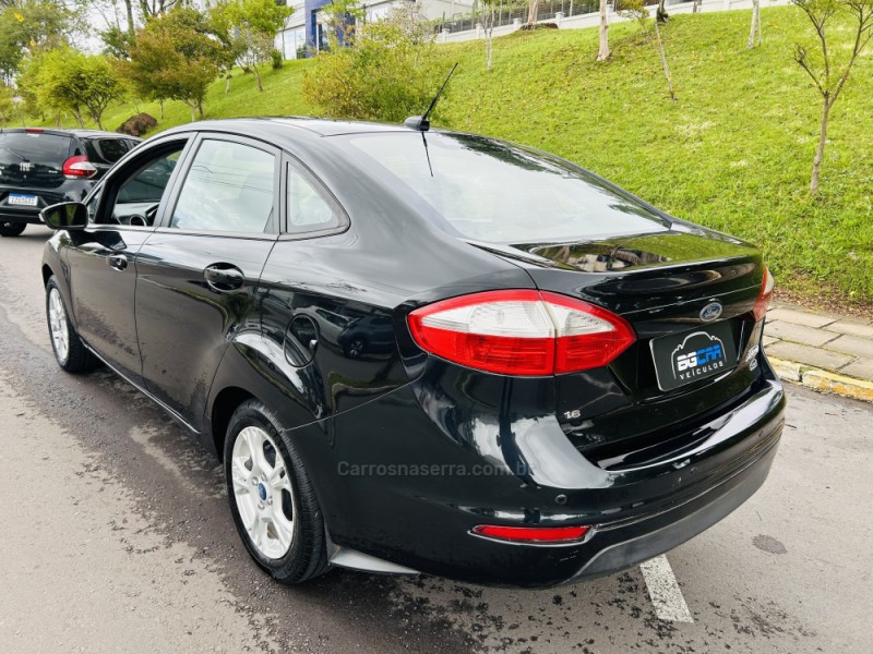 FIESTA 1.6 SE SEDAN 16V FLEX 4P MANUAL - 2014 - BENTO GONçALVES