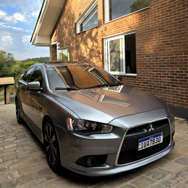 LANCER 2.0 GT 16V GASOLINA 4P AUTOMÁTICO - 2013 - CAXIAS DO SUL