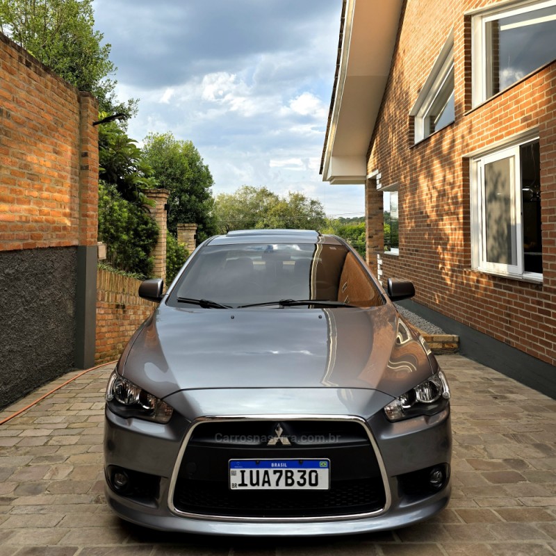 LANCER 2.0 GT 16V GASOLINA 4P AUTOMÁTICO - 2013 - CAXIAS DO SUL