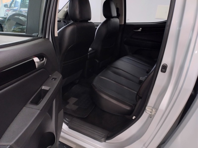 S10 2.8 Z71 4X4 CD 16V TURBO DIESEL 4P AUTOMÁTICA - 2023 - BENTO GONçALVES