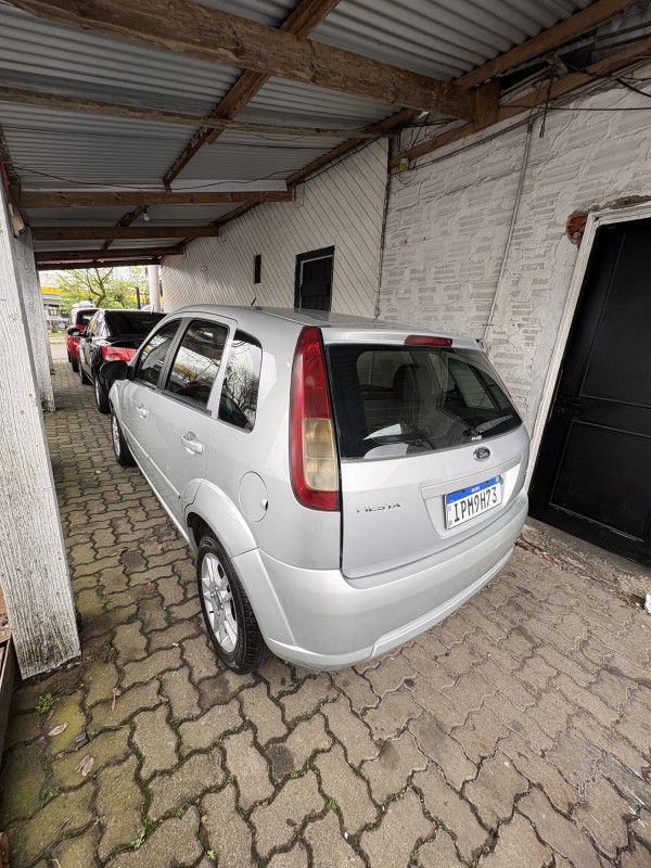 FIESTA 1.0 MPI CLASS 8V FLEX 4P MANUAL - 2009 - FARROUPILHA