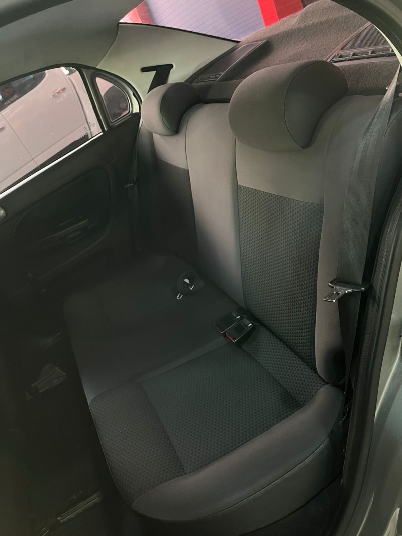 VOYAGE 1.6 MI TRENDLINE 8V FLEX 4P MANUAL - 2017 - SãO LEOPOLDO
