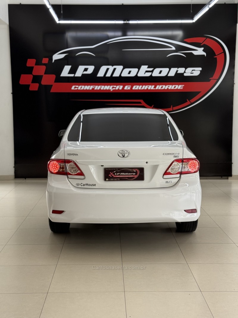 COROLLA 2.0 XEI 16V FLEX 4P AUTOMÁTICO - 2014 - FARROUPILHA