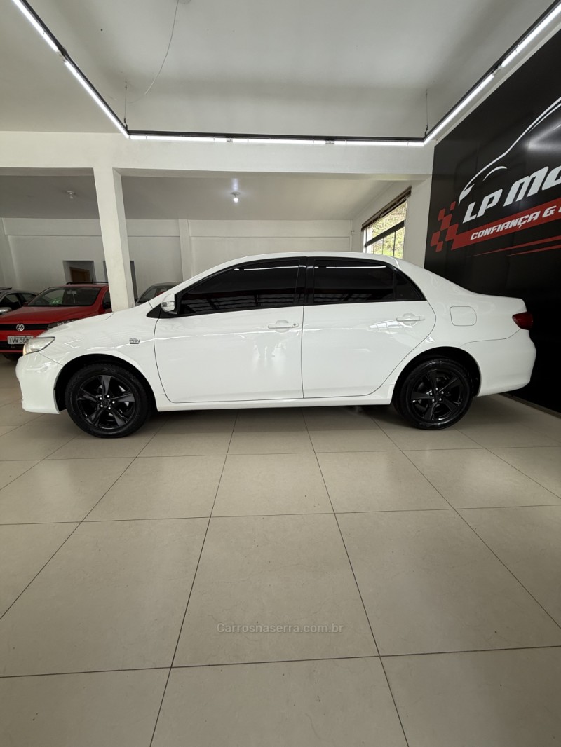 COROLLA 2.0 XEI 16V FLEX 4P AUTOMÁTICO - 2014 - FARROUPILHA