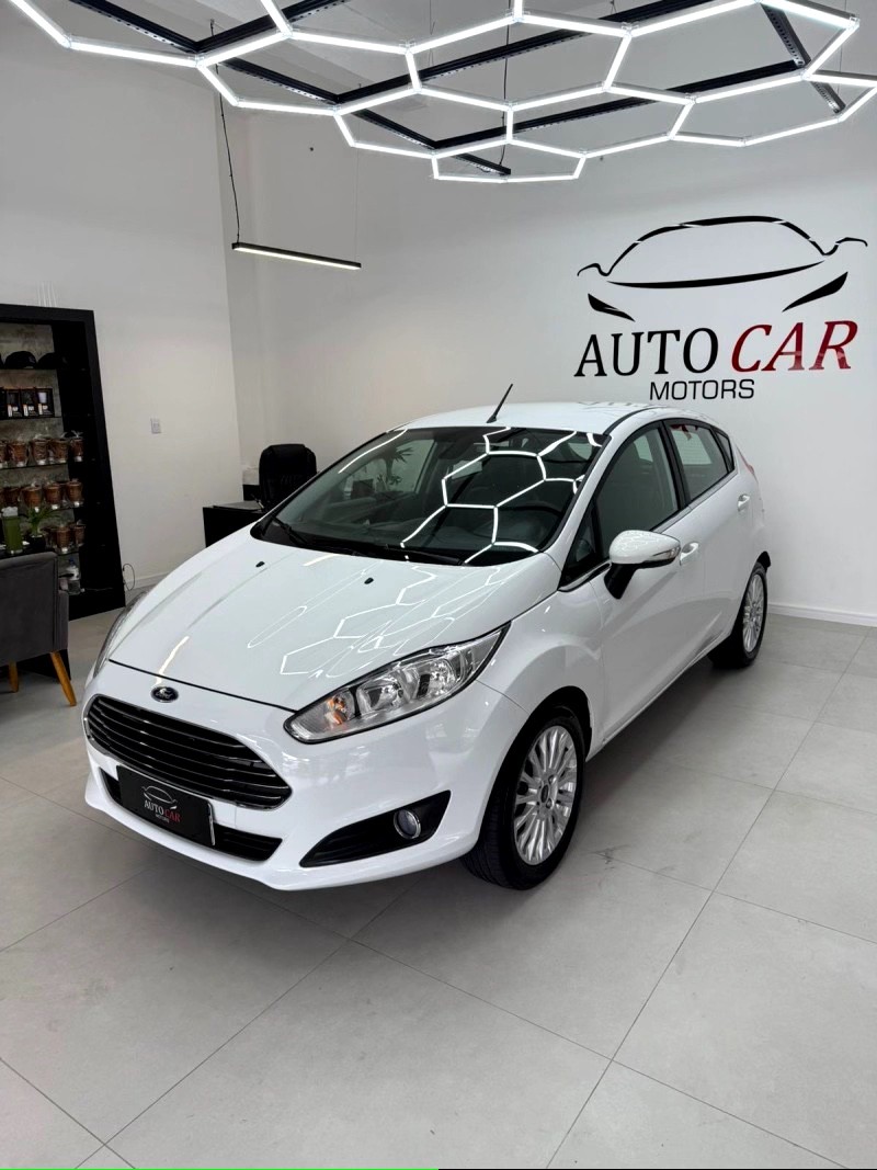 FIESTA 1.6 TITANIUM PLUS HATCH 16V FLEX 4P AUTOMÁTICO - 2016 - CAXIAS DO SUL