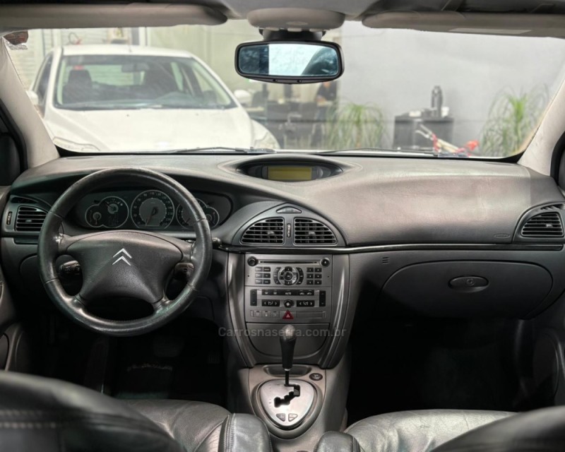 C5 2.0 MPFI EXCLUSIVE 16V GASOLINA 4P AUTOMÁTICO - 2006 - VACARIA