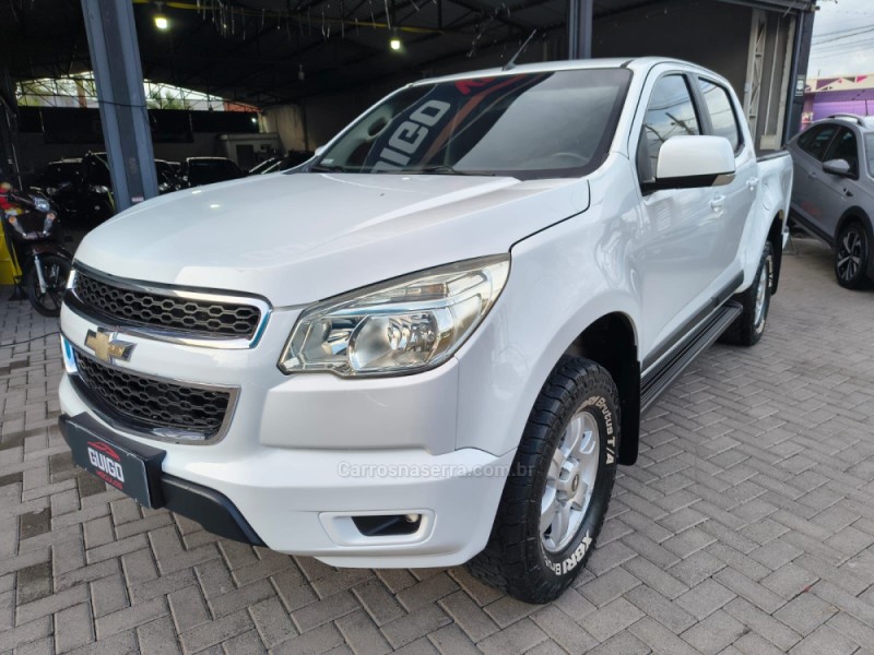 S10 2.8 LT 4X2 CD 16V TURBO DIESEL 4P MANUAL - 2015 - NOVO HAMBURGO