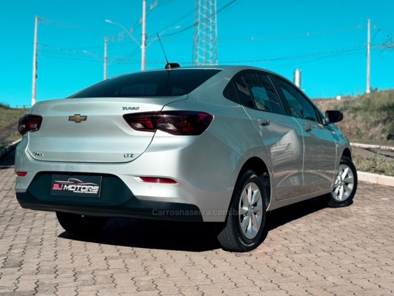 ONIX 1.0	LTZ PLUS 12V TURBO FLEX 4P AUTOMÁTICO - 2022 - CASCA