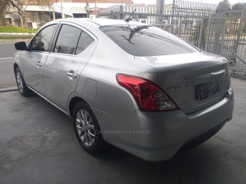 VERSA 1.6 16V FLEX SL 4P MANUAL - 2016 - CAXIAS DO SUL
