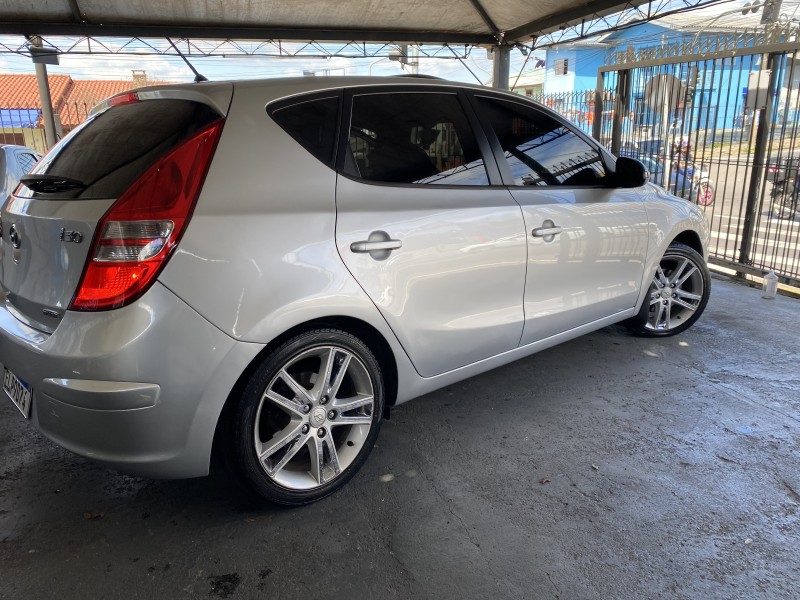 I30 2.0 MPFI GLS 16V GASOLINA 4P MANUAL - 2010 - CAXIAS DO SUL