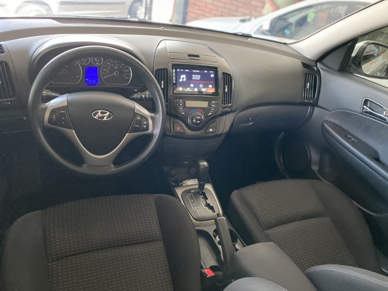 I30 2.0 MPFI GLS 16V GASOLINA 4P MANUAL - 2010 - CAXIAS DO SUL