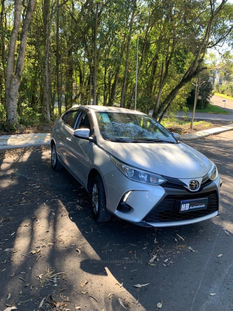 YARIS 1.5 16V FLEX XS MULTIDRIVE - 2023 - NOVA PETRóPOLIS