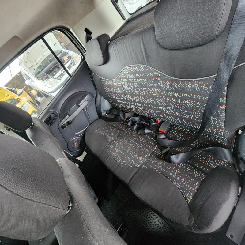 UNO 1.0 EVO VIVACE 8V FLEX 4P MANUAL - 2013 - CAXIAS DO SUL