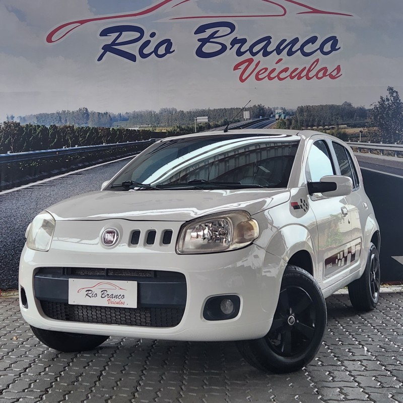 UNO 1.0 EVO VIVACE 8V FLEX 4P MANUAL