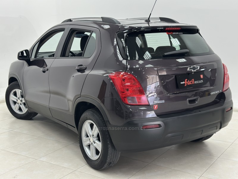 TRACKER 1.8 MPFI LT 4X2 16V FLEX 4P AUTOMÁTICO - 2016 - SANTA CRUZ DO SUL