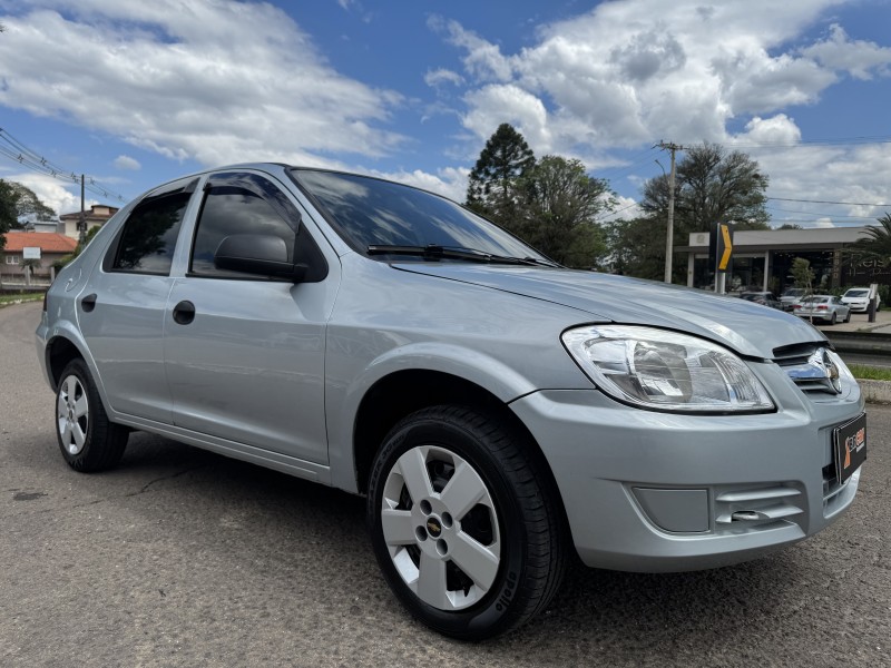 PRISMA 1.4 MPFI JOY 8V FLEX 4P MANUAL - 2009 - DOIS IRMãOS