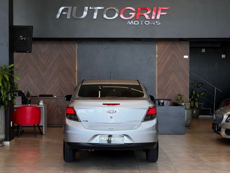PRISMA 1.4 MPFI LT 8V FLEX 4P MANUAL - 2015 - CAMPO BOM
