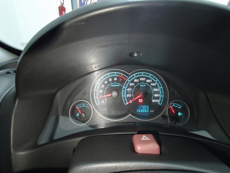 CELTA 1.0 MPFI VHC LIFE 8V GASOLINA 2P MANUAL - 2012 - ANTôNIO PRADO