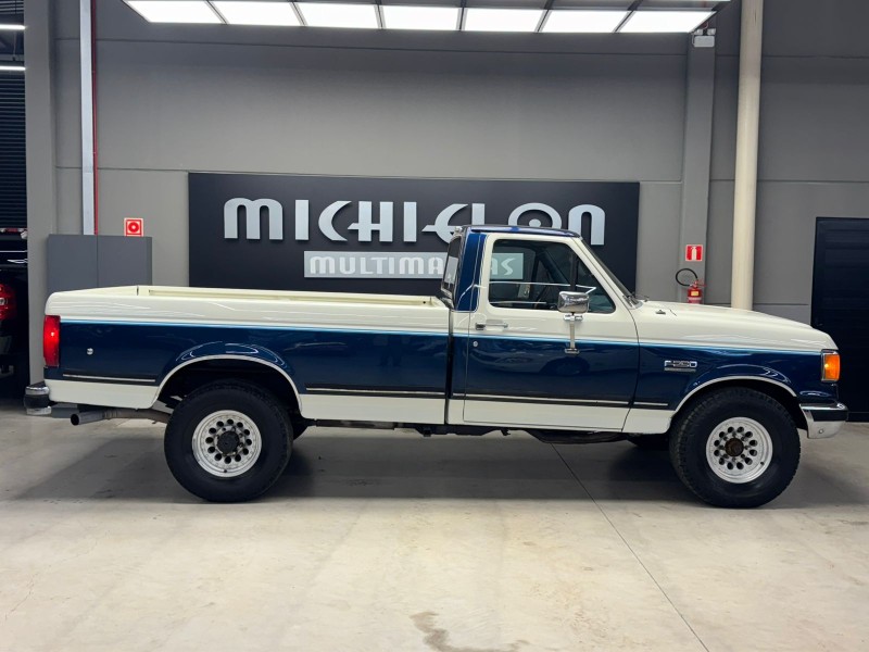 F-250 7.5 XLT LARIAT 4X2 V8 GASOLINA CS 2P AUTOMÁTICA - 1988 - CAXIAS DO SUL