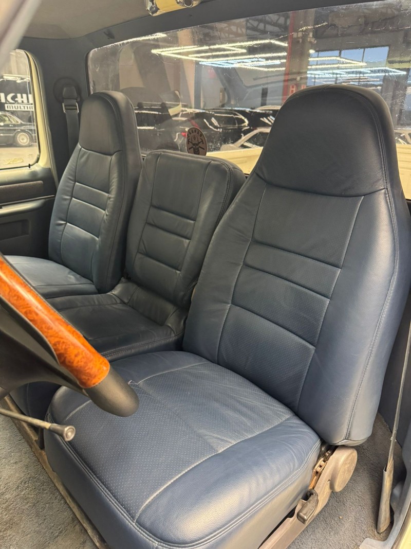 F-250 7.5 XLT LARIAT 4X2 V8 GASOLINA CS 2P AUTOMÁTICA - 1988 - CAXIAS DO SUL
