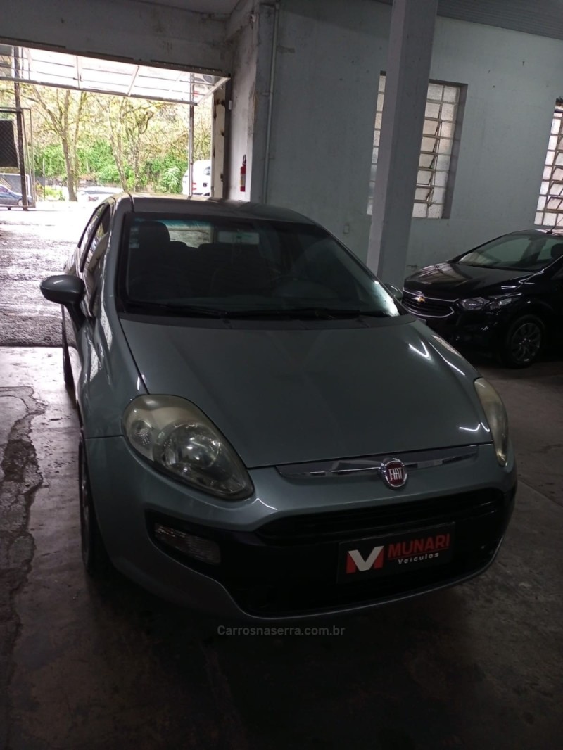 PUNTO 1.4 ATTRACTIVE 8V FLEX 4P MANUAL - 2014 - BENTO GONçALVES