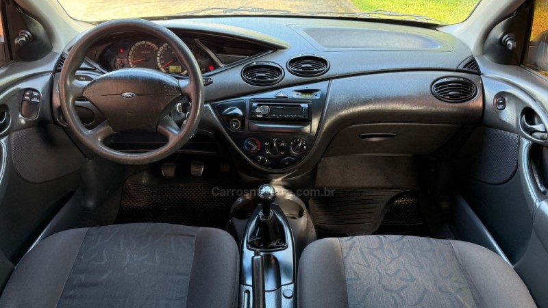 FOCUS 1.6 GL 8V FLEX 4P MANUAL - 2008 - DOIS IRMãOS