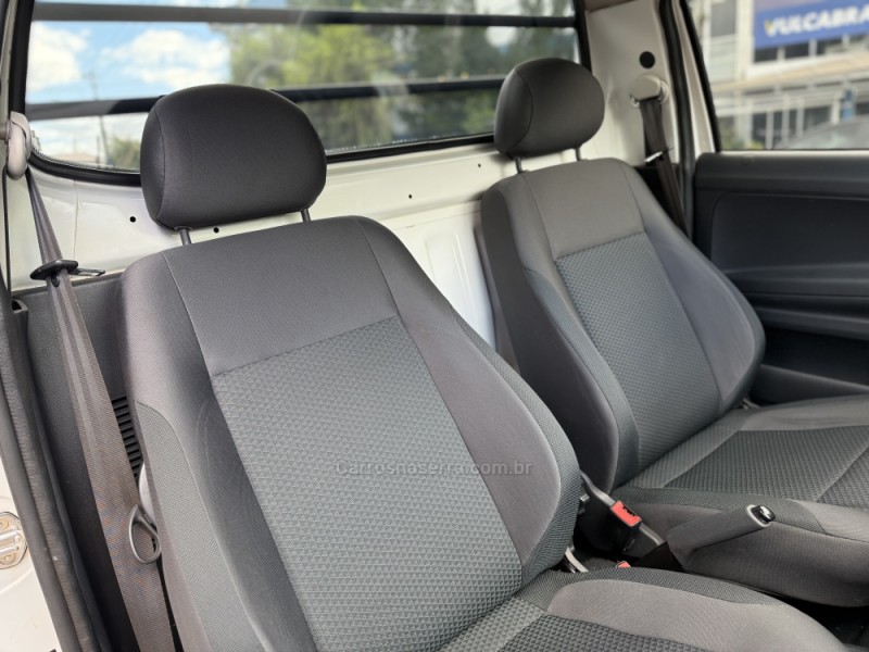 SAVEIRO 1.6 ROBUST CS 8V FLEX 2P MANUAL - 2023 - PAROBé